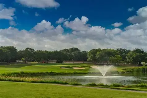 Honey Creek Golf & Country Club