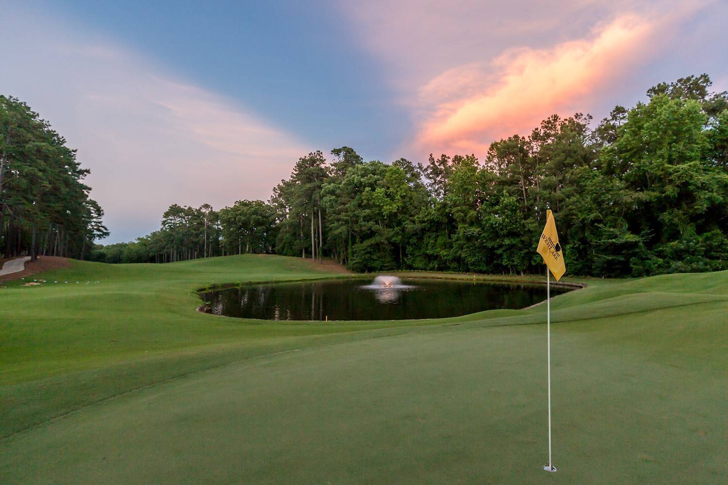 West Lake Country Club